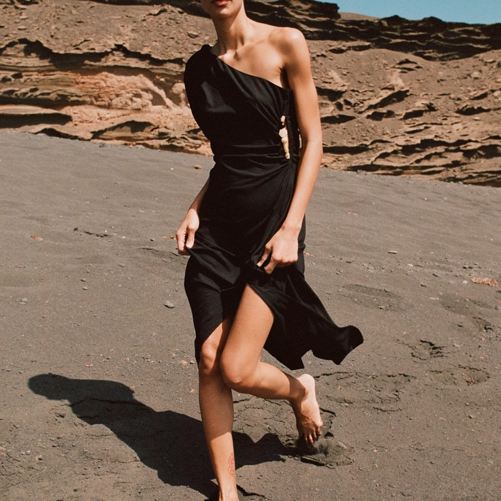 Zara Elegant Black One-Shoulder Dress